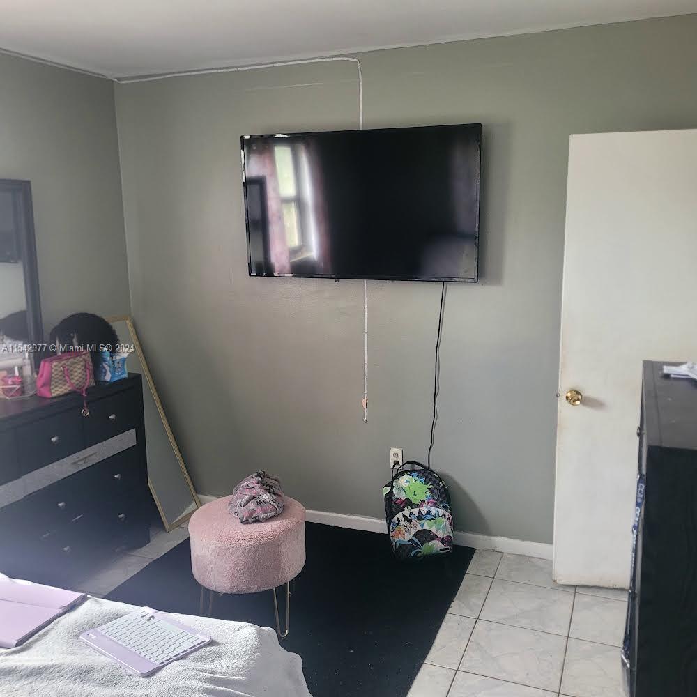 975 NE 135th St, North Miami, Florida 33161, 3 Bedrooms Bedrooms, ,2 BathroomsBathrooms,Residential,For Sale,975 NE 135th St,A11542977