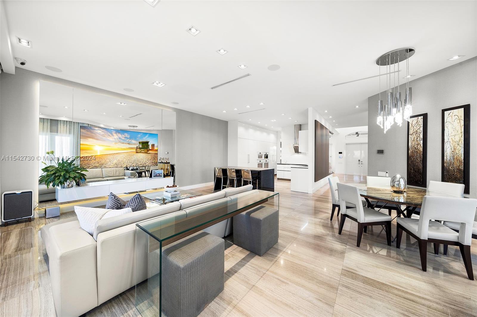 1315 Hatteras Ct, Hollywood, FL, 33019 United States, 6 Bedrooms Bedrooms, ,5 BathroomsBathrooms,Residential,For Sale,Hatteras Ct,A11542730