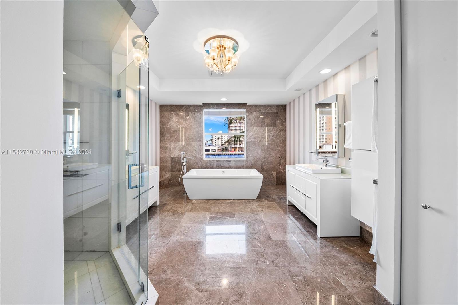 1315 Hatteras Ct, Hollywood, Florida 33019, 6 Bedrooms Bedrooms, ,5 BathroomsBathrooms,Residential,For Sale,1315 Hatteras Ct,A11542730