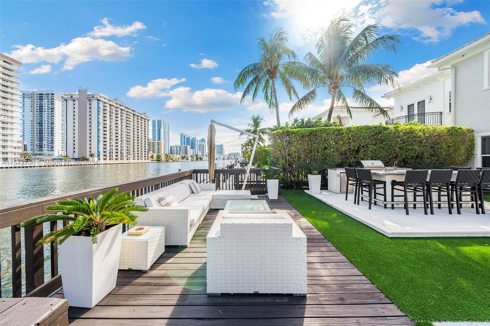 1315 Hatteras Ct, Hollywood, Florida 33019, 6 Bedrooms Bedrooms, ,5 BathroomsBathrooms,Residential,For Sale,1315 Hatteras Ct,A11542730