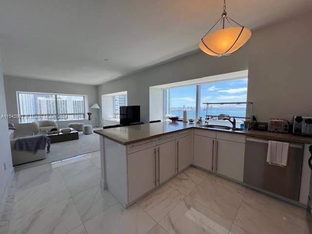 1435 Brickell Ave 3307, Miami, Florida 33131, 2 Bedrooms Bedrooms, ,2 BathroomsBathrooms,Residentiallease,For Rent,1435 Brickell Ave 3307,A11542993