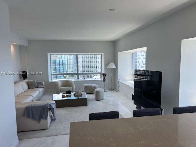 1435 Brickell Ave 3307, Miami, Florida 33131, 2 Bedrooms Bedrooms, ,2 BathroomsBathrooms,Residentiallease,For Rent,1435 Brickell Ave 3307,A11542993