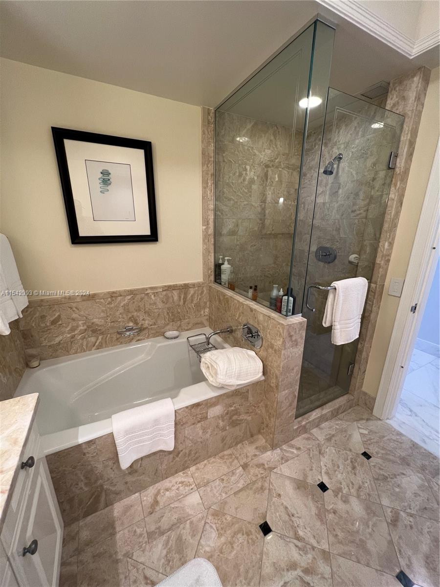 1435 Brickell Ave 3307, Miami, Florida 33131, 2 Bedrooms Bedrooms, ,2 BathroomsBathrooms,Residentiallease,For Rent,1435 Brickell Ave 3307,A11542993