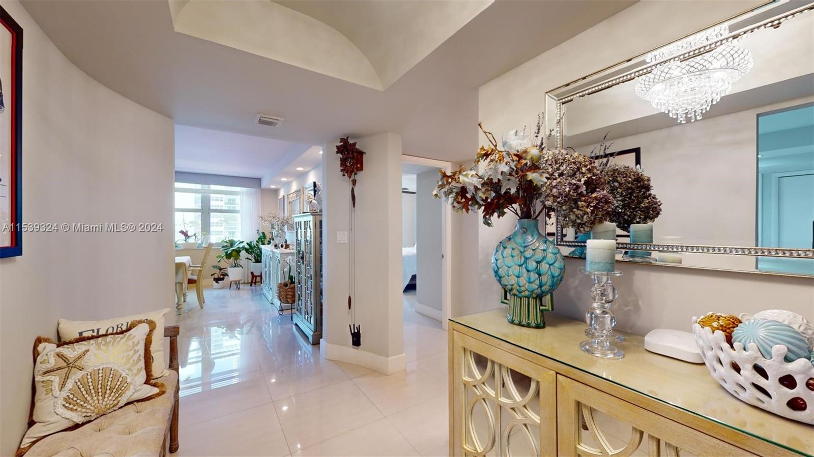 1920 S Ocean Dr 4D, Hallandale Beach, Florida 33009, 3 Bedrooms Bedrooms, ,2 BathroomsBathrooms,Residential,For Sale,1920 S Ocean Dr 4D,A11539324