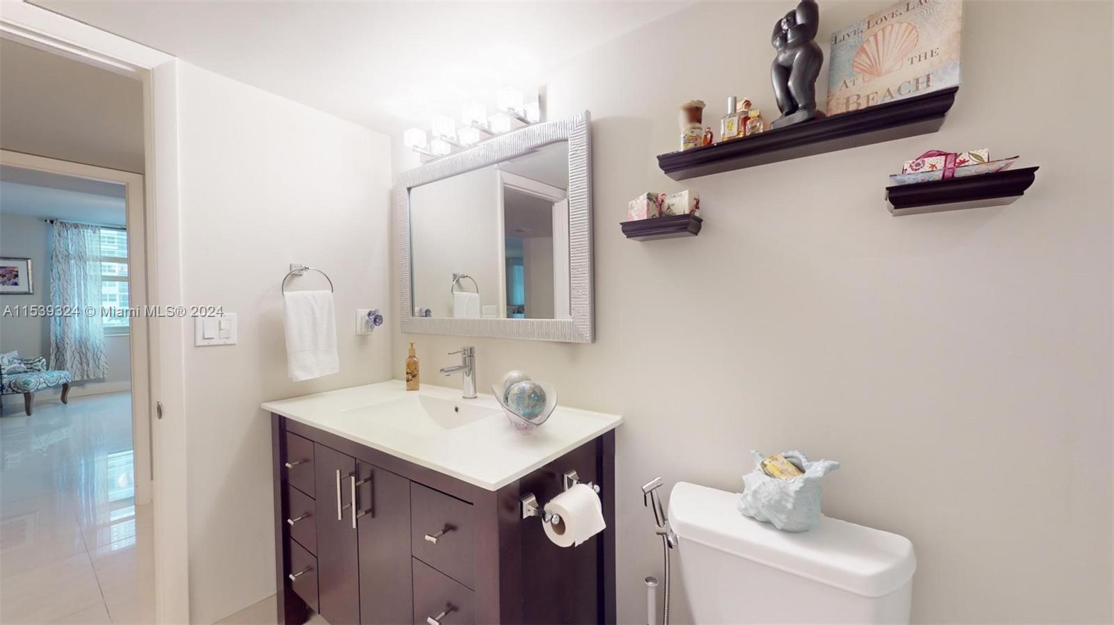 1920 S Ocean Dr 4D, Hallandale Beach, Florida 33009, 3 Bedrooms Bedrooms, ,2 BathroomsBathrooms,Residential,For Sale,1920 S Ocean Dr 4D,A11539324