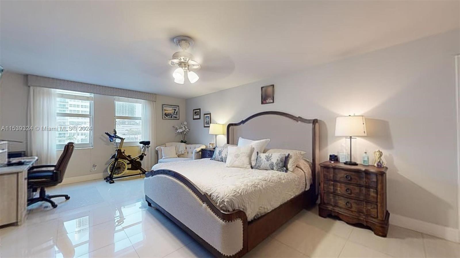 1920 S Ocean Dr 4D, Hallandale Beach, Florida 33009, 3 Bedrooms Bedrooms, ,2 BathroomsBathrooms,Residential,For Sale,1920 S Ocean Dr 4D,A11539324