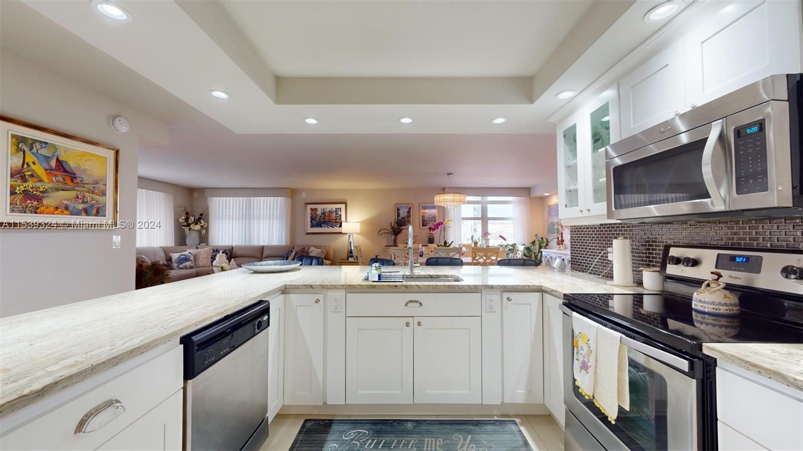 1920 S Ocean Dr 4D, Hallandale Beach, Florida 33009, 3 Bedrooms Bedrooms, ,2 BathroomsBathrooms,Residential,For Sale,1920 S Ocean Dr 4D,A11539324