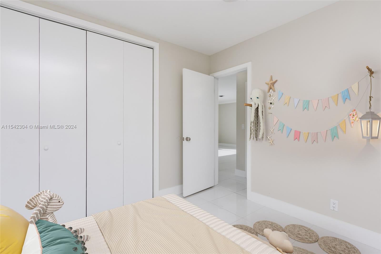 1917 N 42nd Ave, Hollywood, Florida 33021, 3 Bedrooms Bedrooms, ,2 BathroomsBathrooms,Residential,For Sale,1917 N 42nd Ave,A11542304