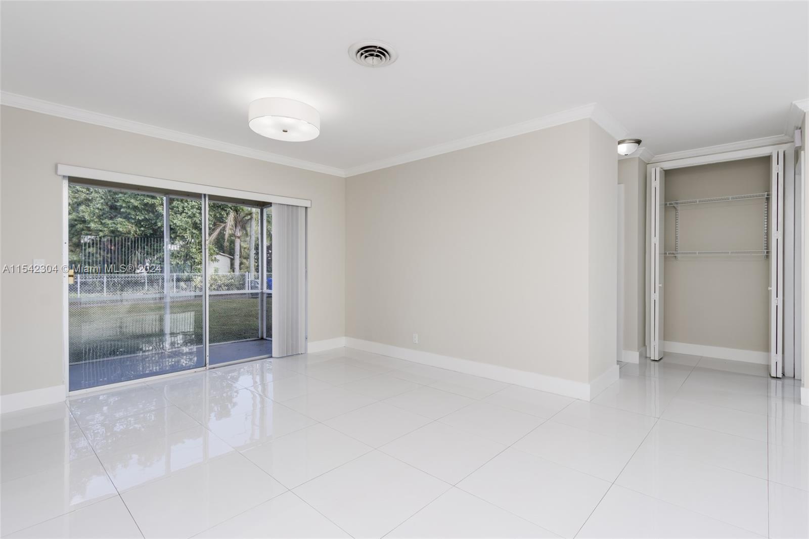 1917 N 42nd Ave, Hollywood, Florida 33021, 3 Bedrooms Bedrooms, ,2 BathroomsBathrooms,Residential,For Sale,1917 N 42nd Ave,A11542304