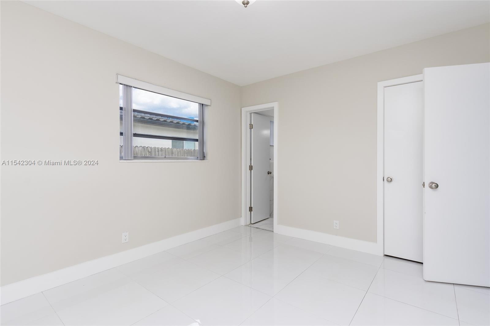 1917 N 42nd Ave, Hollywood, Florida 33021, 3 Bedrooms Bedrooms, ,2 BathroomsBathrooms,Residential,For Sale,1917 N 42nd Ave,A11542304