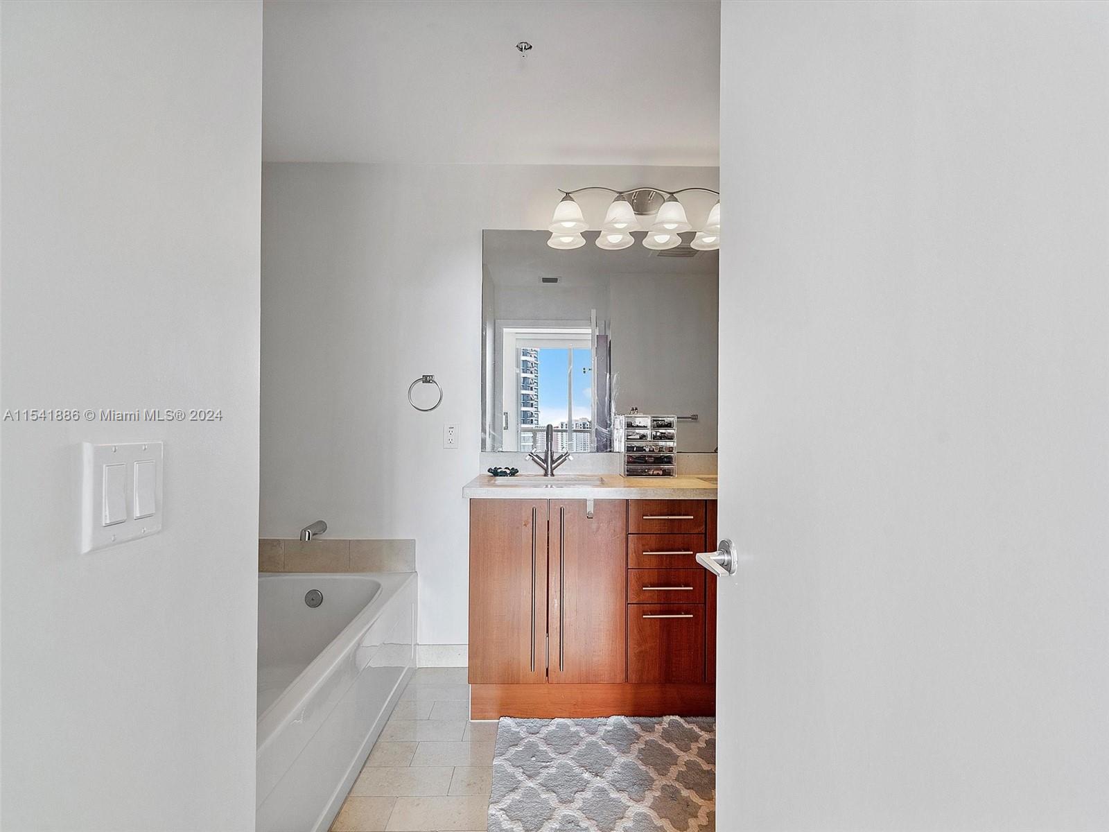 1111 SW 1st Ave 3217-N, Miami, Florida 33130, 2 Bedrooms Bedrooms, ,2 BathroomsBathrooms,Residential,For Sale,1111 SW 1st Ave 3217-N,A11541886