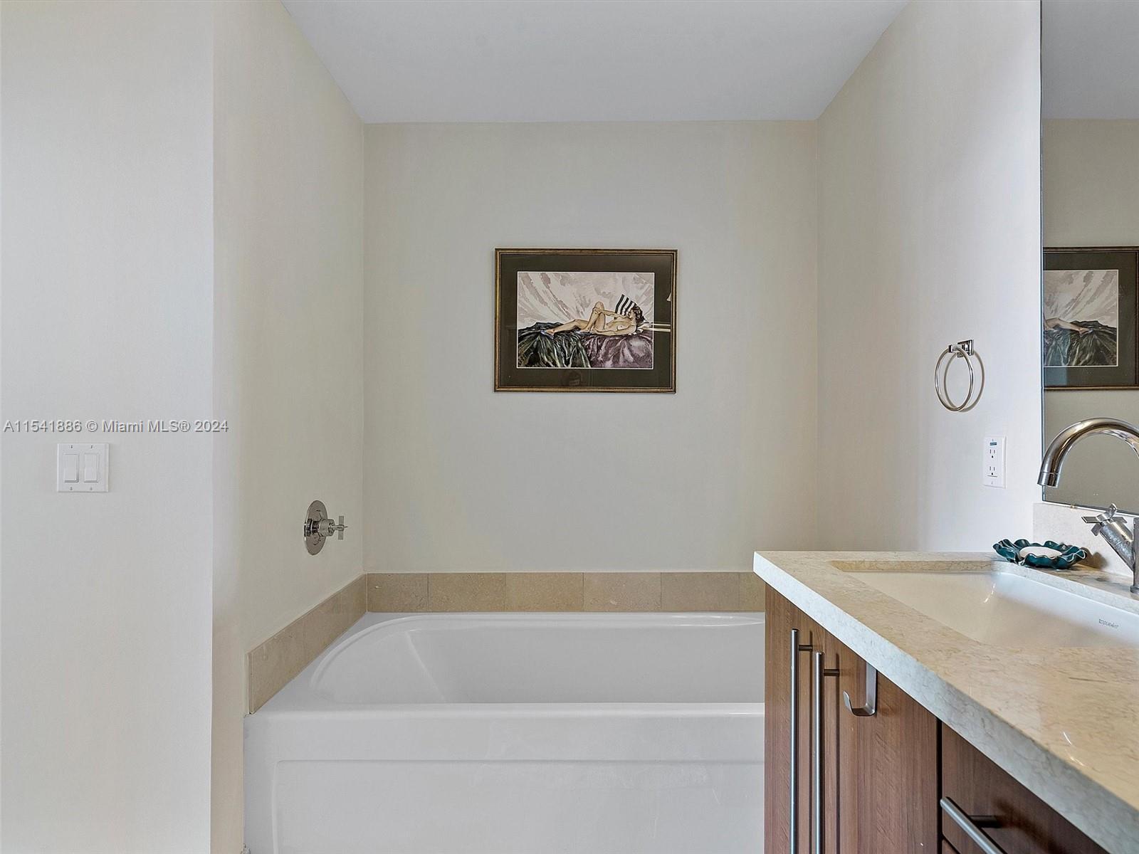 1111 SW 1st Ave 3217-N, Miami, Florida 33130, 2 Bedrooms Bedrooms, ,2 BathroomsBathrooms,Residential,For Sale,1111 SW 1st Ave 3217-N,A11541886