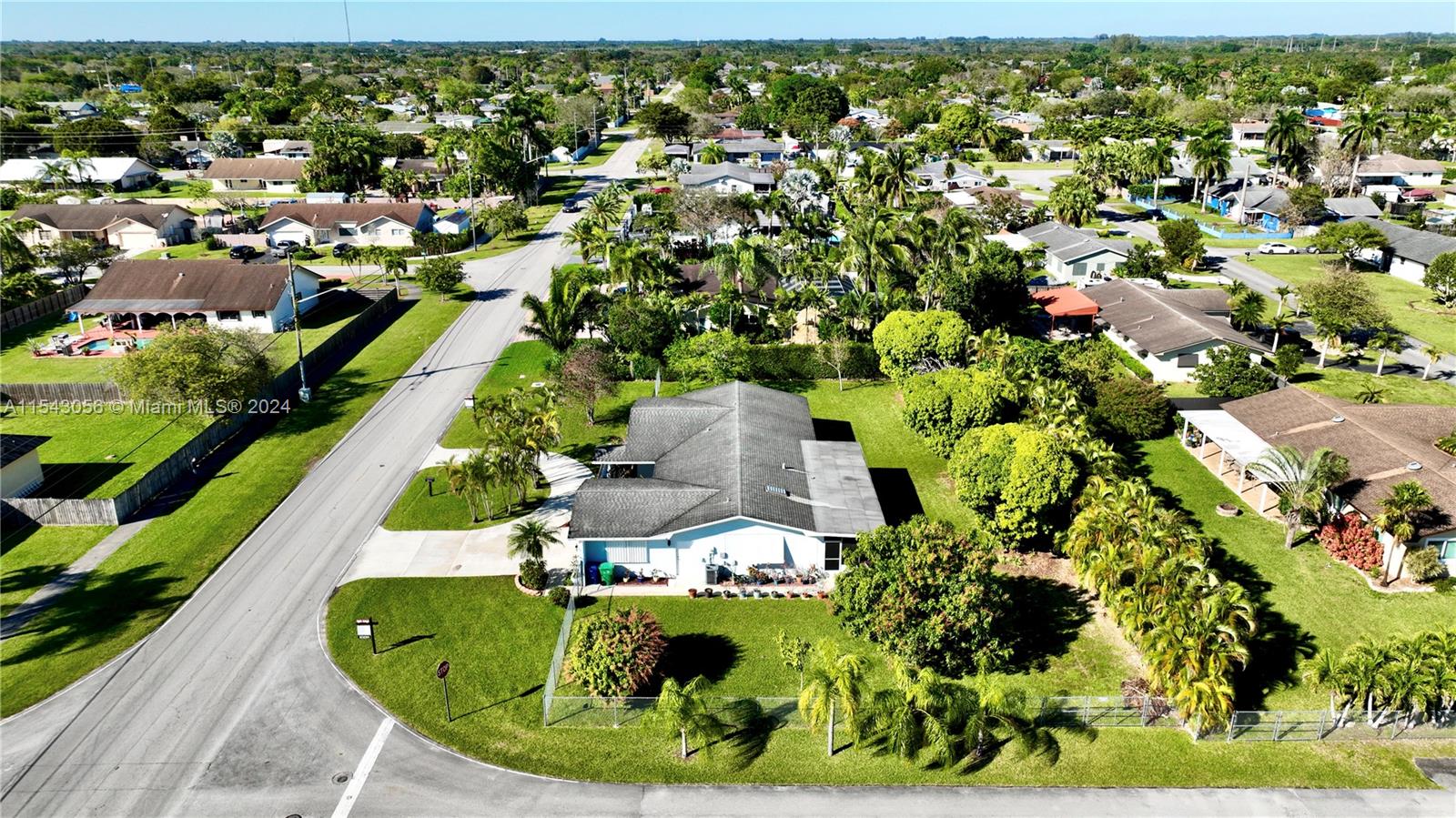28521 SW 162nd Ave, Homestead, Florida 33033, 4 Bedrooms Bedrooms, ,2 BathroomsBathrooms,Residential,For Sale,28521 SW 162nd Ave,A11543056