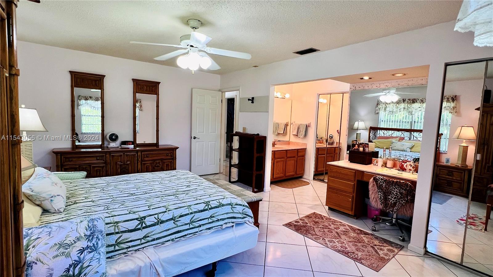 28521 SW 162nd Ave, Homestead, Florida 33033, 4 Bedrooms Bedrooms, ,2 BathroomsBathrooms,Residential,For Sale,28521 SW 162nd Ave,A11543056