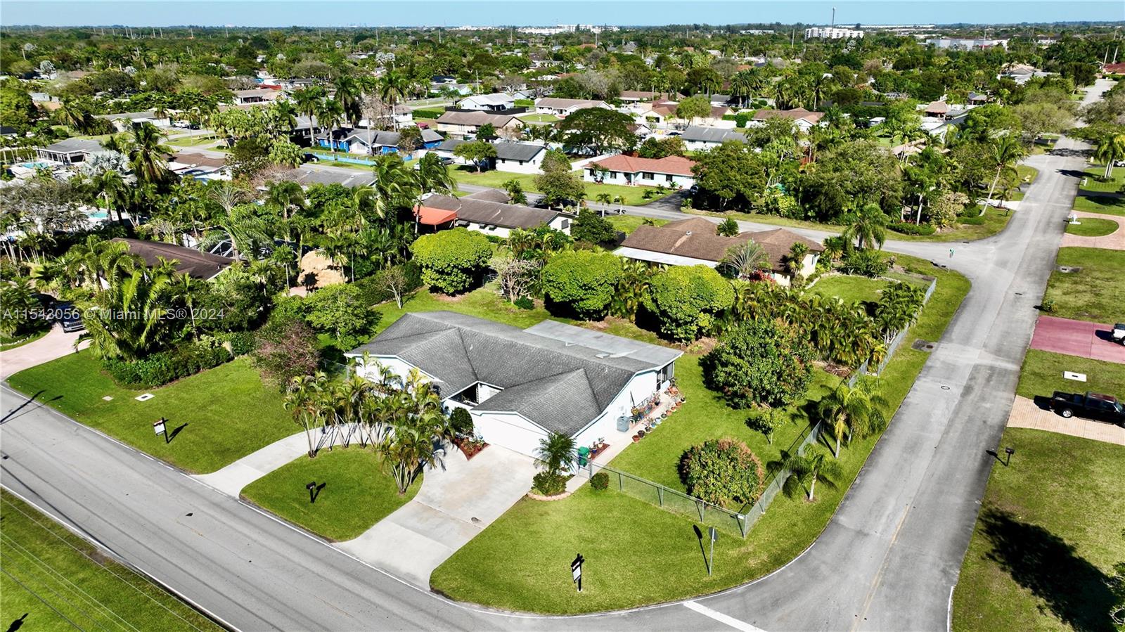 28521 SW 162nd Ave, Homestead, Florida 33033, 4 Bedrooms Bedrooms, ,2 BathroomsBathrooms,Residential,For Sale,28521 SW 162nd Ave,A11543056