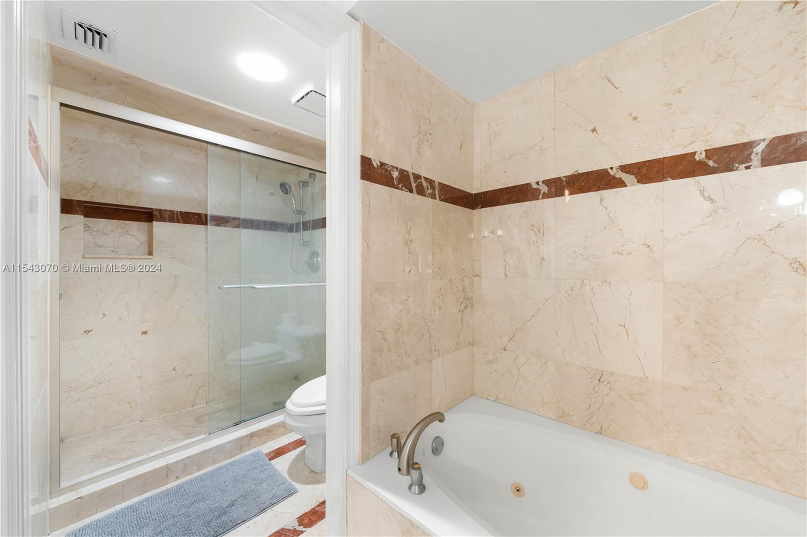 3500 Mystic Pointe Dr 3502, Aventura, Florida 33180, 2 Bedrooms Bedrooms, ,2 BathroomsBathrooms,Residential,For Sale,3500 Mystic Pointe Dr 3502,A11543070