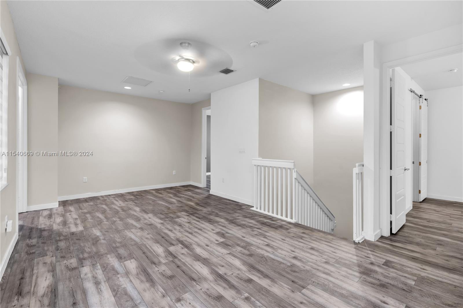 15018 SW 176th St 0, Miami, Florida 33187, 5 Bedrooms Bedrooms, ,4 BathroomsBathrooms,Residentiallease,For Rent,15018 SW 176th St 0,A11540669