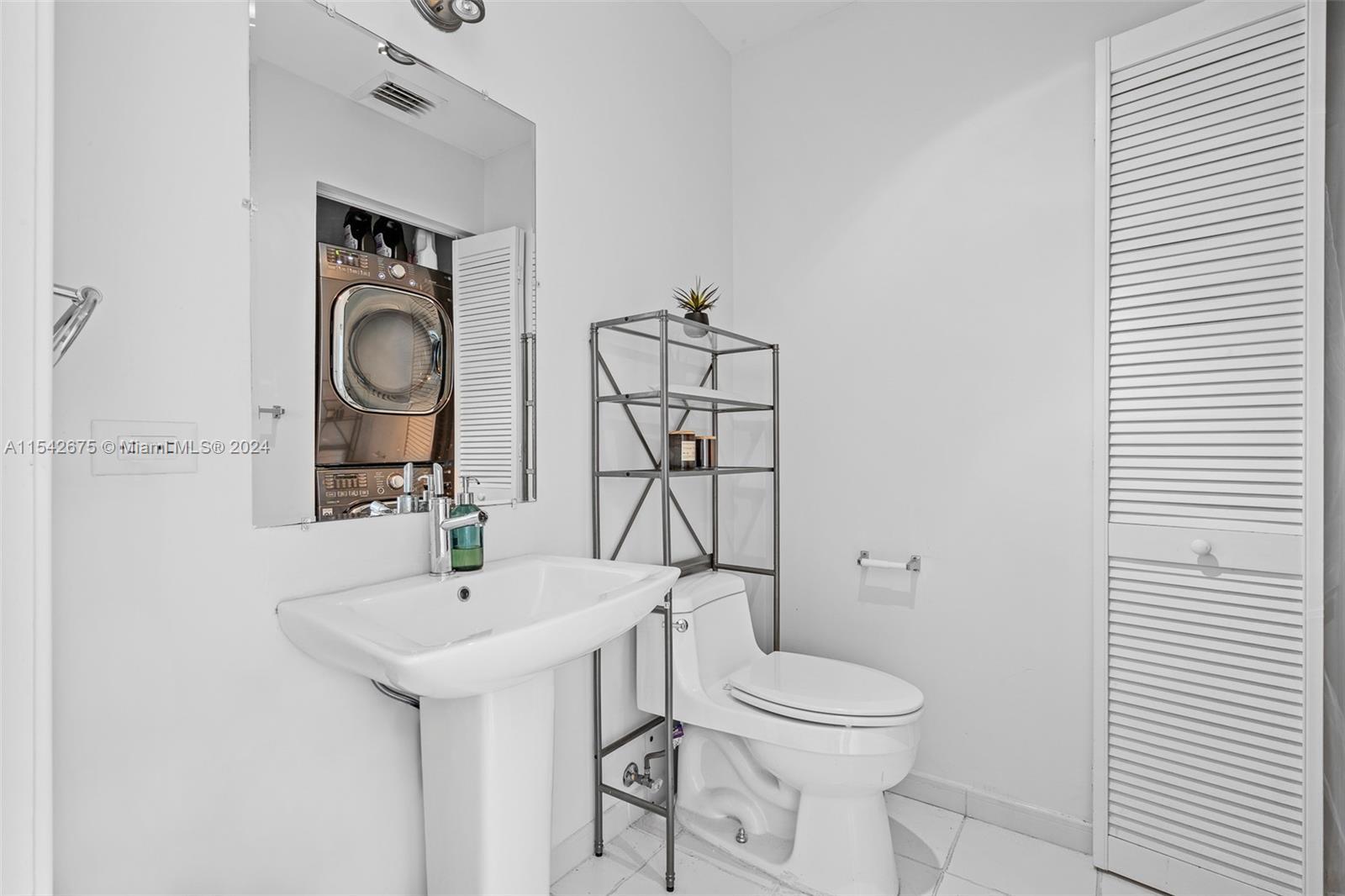 3470 E Coast Ave H2410, Miami, Florida 33137, 2 Bedrooms Bedrooms, ,2 BathroomsBathrooms,Residential,For Sale,3470 E Coast Ave H2410,A11542675