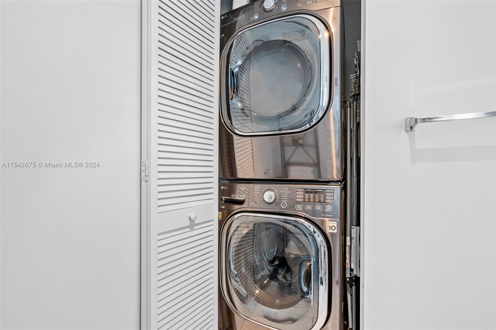 3470 E Coast Ave H2410, Miami, Florida 33137, 2 Bedrooms Bedrooms, ,2 BathroomsBathrooms,Residential,For Sale,3470 E Coast Ave H2410,A11542675