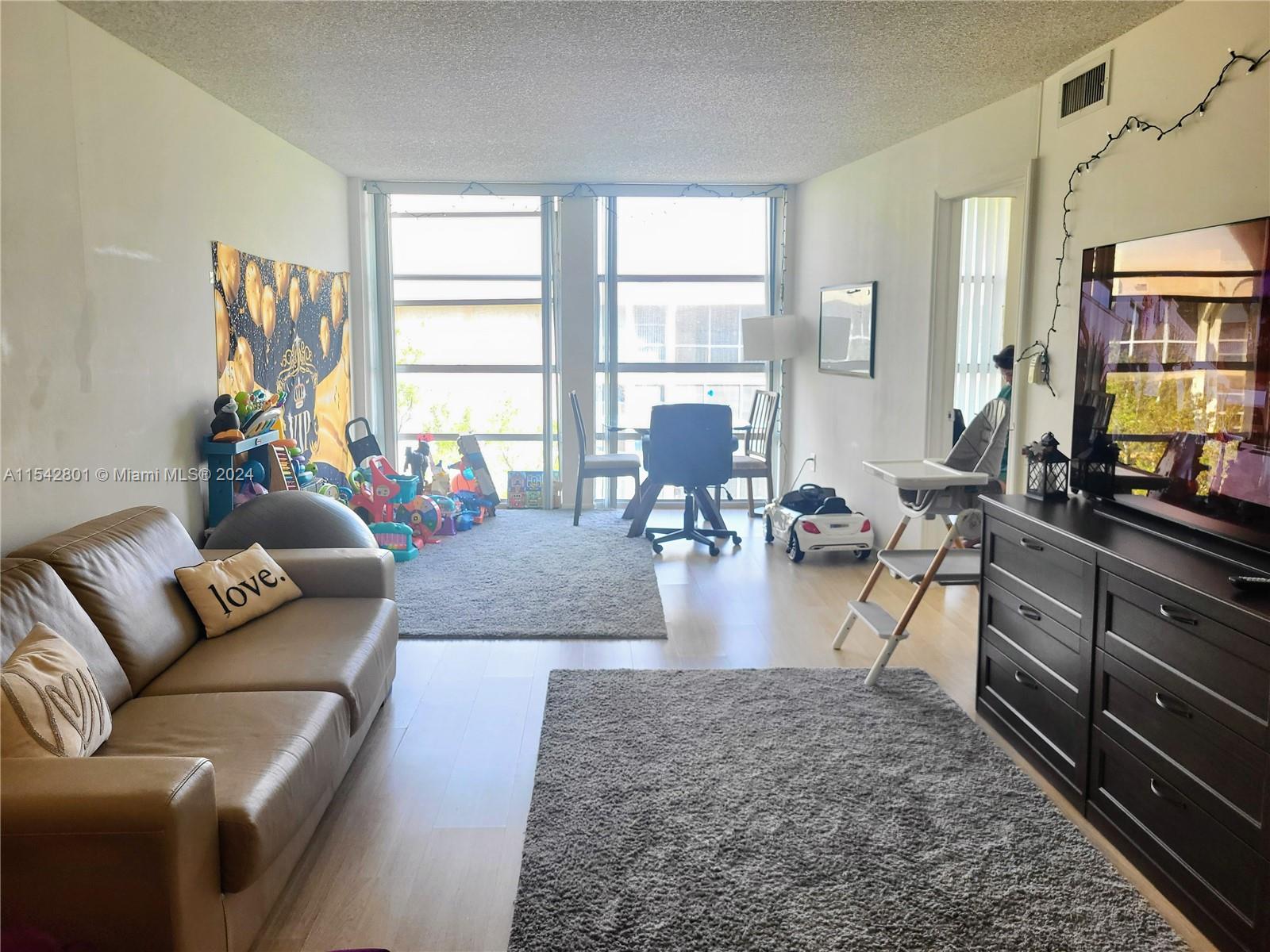 801 Three Islands Blvd 504, Hallandale Beach, Florida 33009, 2 Bedrooms Bedrooms, ,1 BathroomBathrooms,Residential,For Sale,801 Three Islands Blvd 504,A11542801