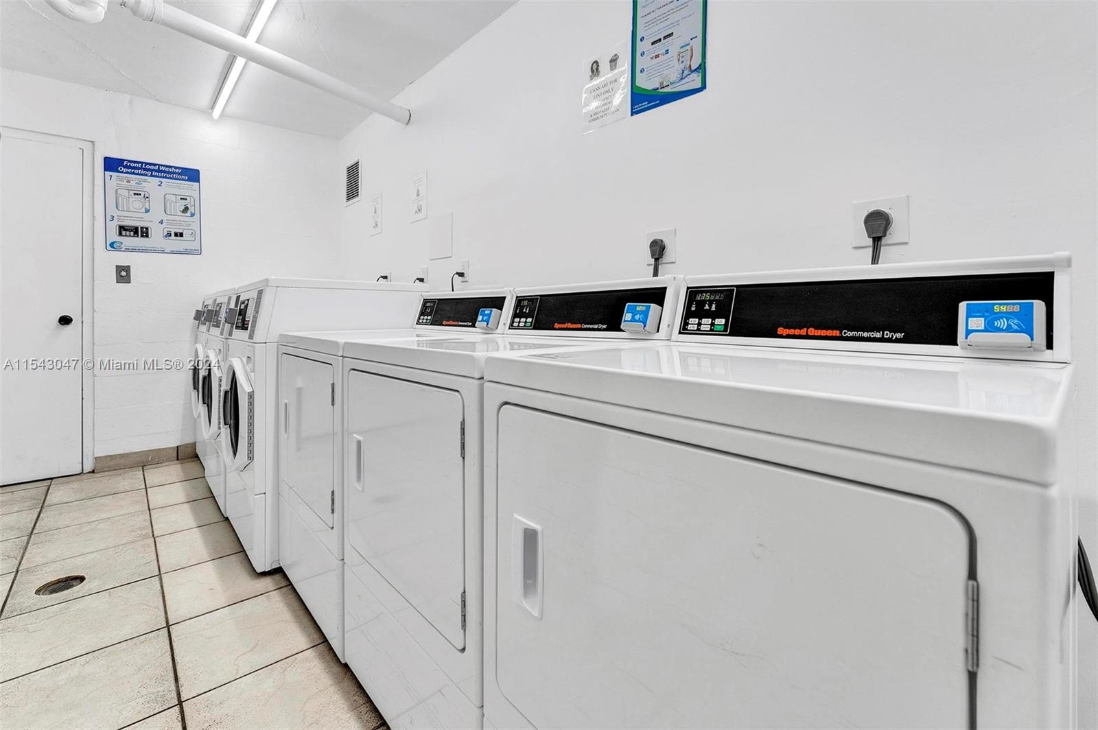 1000 Parkview Dr 615, Hallandale Beach, Florida 33009, 2 Bedrooms Bedrooms, ,2 BathroomsBathrooms,Residential,For Sale,1000 Parkview Dr 615,A11543047