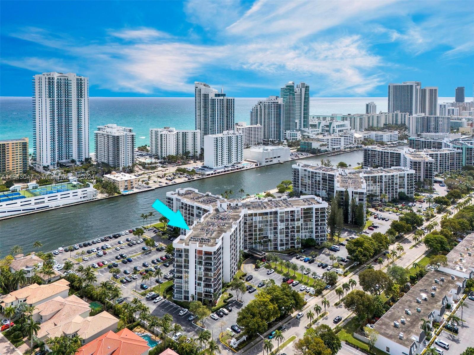 1000 Parkview Dr 615, Hallandale Beach, Florida 33009, 2 Bedrooms Bedrooms, ,2 BathroomsBathrooms,Residential,For Sale,1000 Parkview Dr 615,A11543047