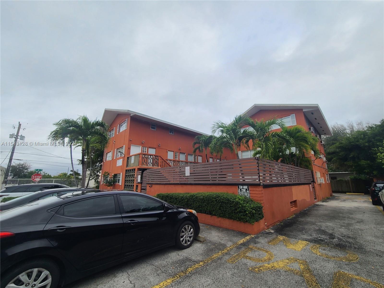 421 NE 68th St 3, Miami, Florida 33138, 1 Bedroom Bedrooms, ,1 BathroomBathrooms,Residentiallease,For Rent,421 NE 68th St 3,A11543128
