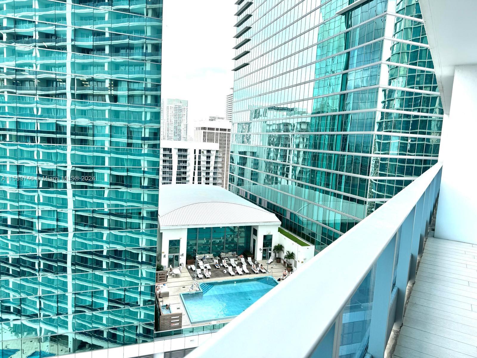 200 Biscayne Boulevard Way 3211, Miami, Florida 33131, 1 Bedroom Bedrooms, ,1 BathroomBathrooms,Residentiallease,For Rent,200 Biscayne Boulevard Way 3211,A11539746
