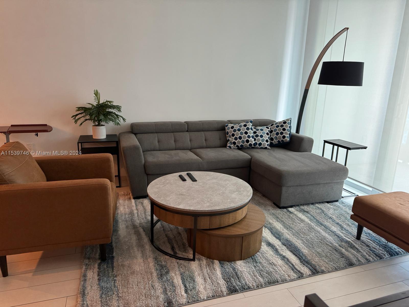200 Biscayne Boulevard Way 3211, Miami, Florida 33131, 1 Bedroom Bedrooms, ,1 BathroomBathrooms,Residentiallease,For Rent,200 Biscayne Boulevard Way 3211,A11539746