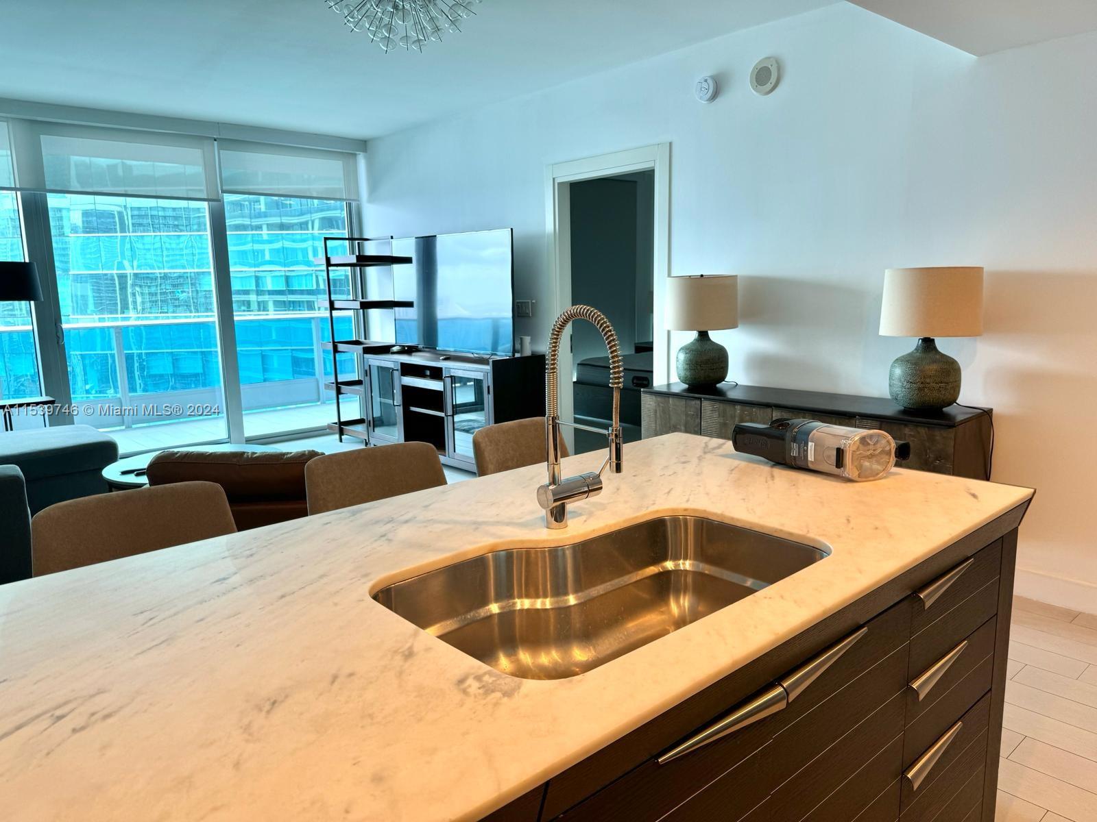 200 Biscayne Boulevard Way 3211, Miami, Florida 33131, 1 Bedroom Bedrooms, ,1 BathroomBathrooms,Residentiallease,For Rent,200 Biscayne Boulevard Way 3211,A11539746