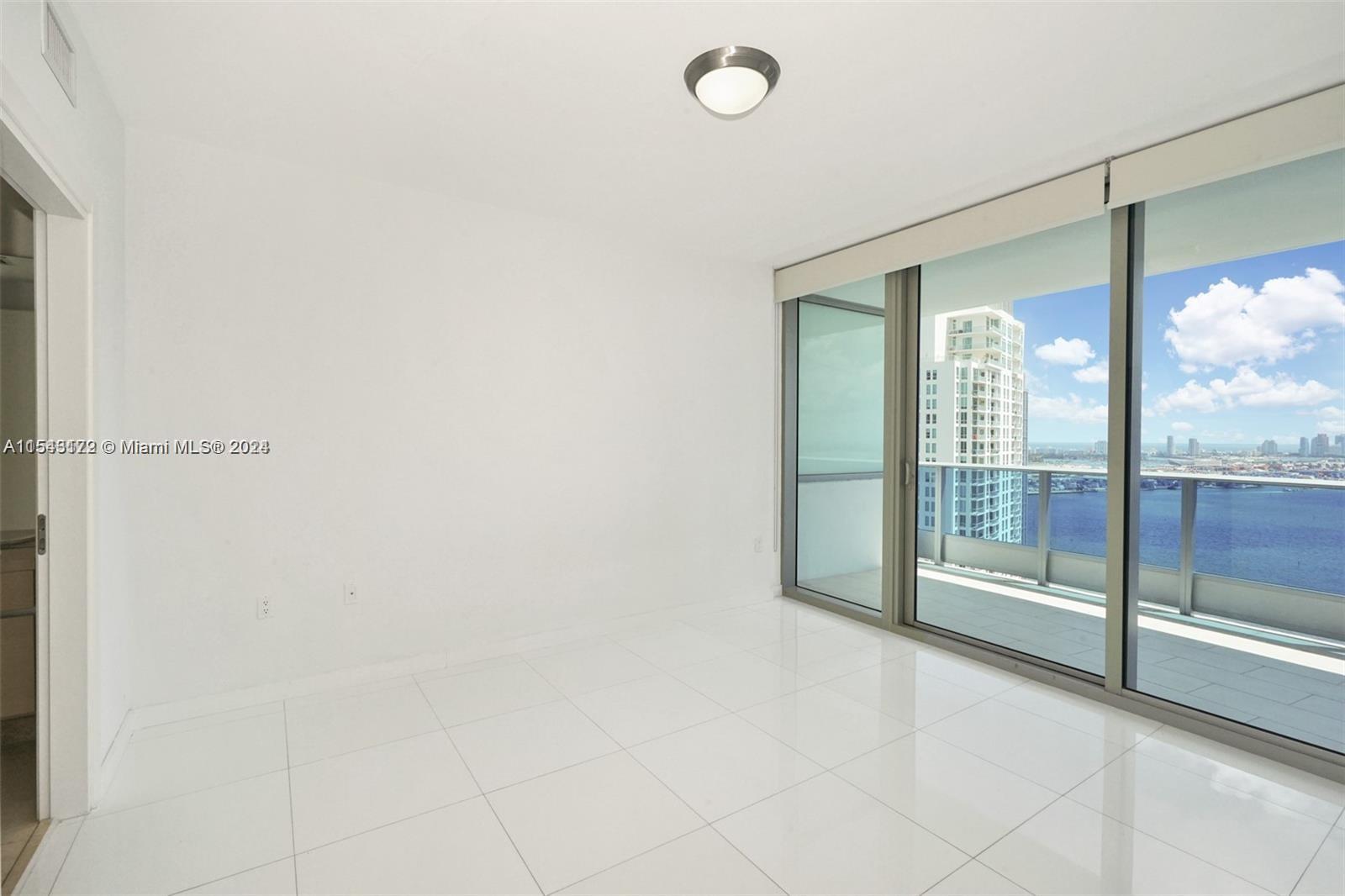 200 Biscayne Boulevard Way 3603, Miami, Florida 33131, 2 Bedrooms Bedrooms, ,2 BathroomsBathrooms,Residentiallease,For Rent,200 Biscayne Boulevard Way 3603,A11543172