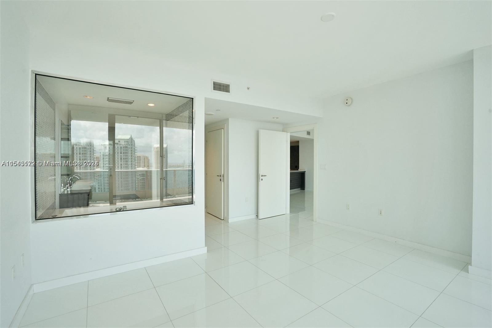200 Biscayne Boulevard Way 3603, Miami, Florida 33131, 2 Bedrooms Bedrooms, ,2 BathroomsBathrooms,Residentiallease,For Rent,200 Biscayne Boulevard Way 3603,A11543172