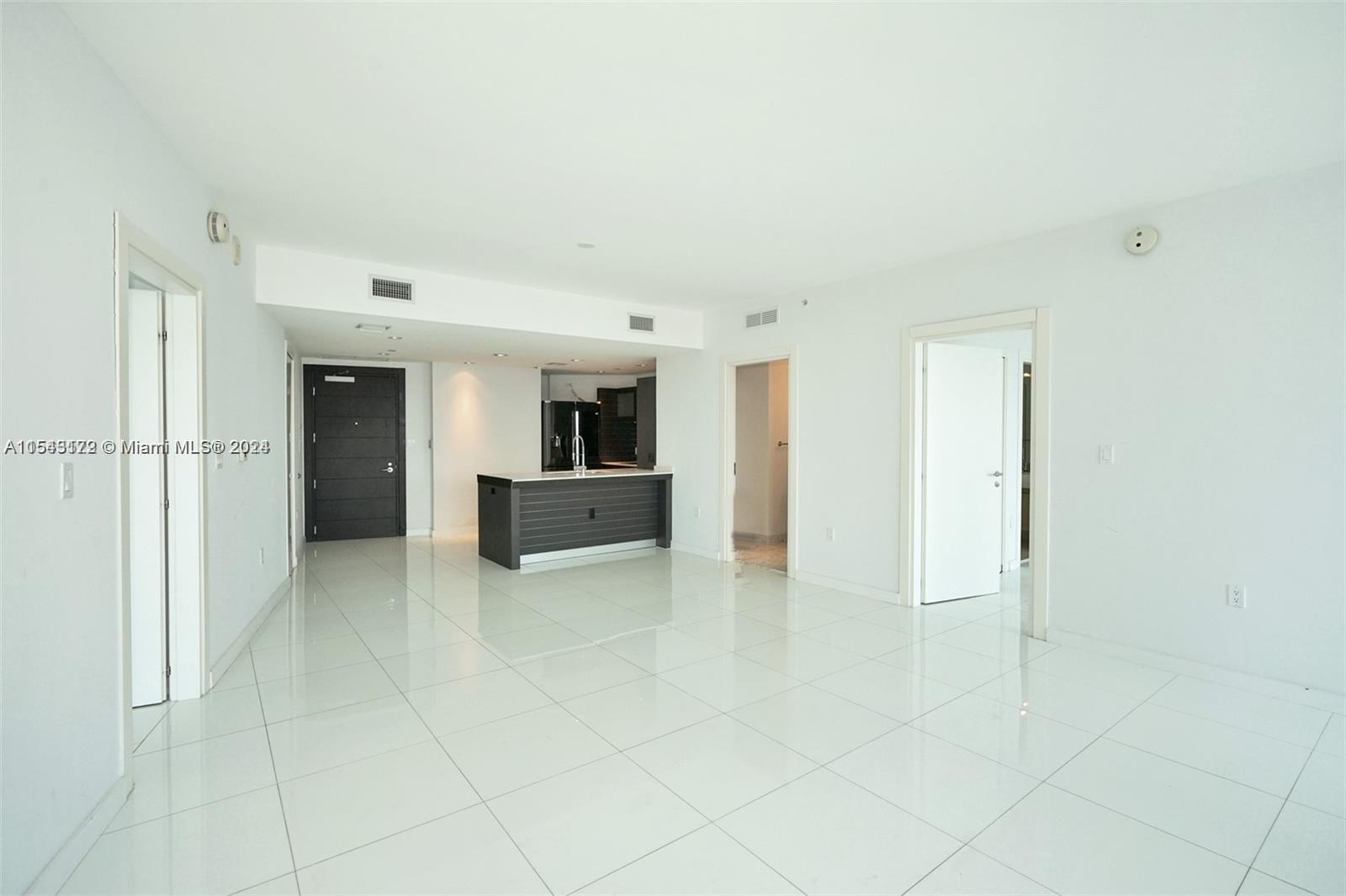 200 Biscayne Boulevard Way 3603, Miami, Florida 33131, 2 Bedrooms Bedrooms, ,2 BathroomsBathrooms,Residentiallease,For Rent,200 Biscayne Boulevard Way 3603,A11543172