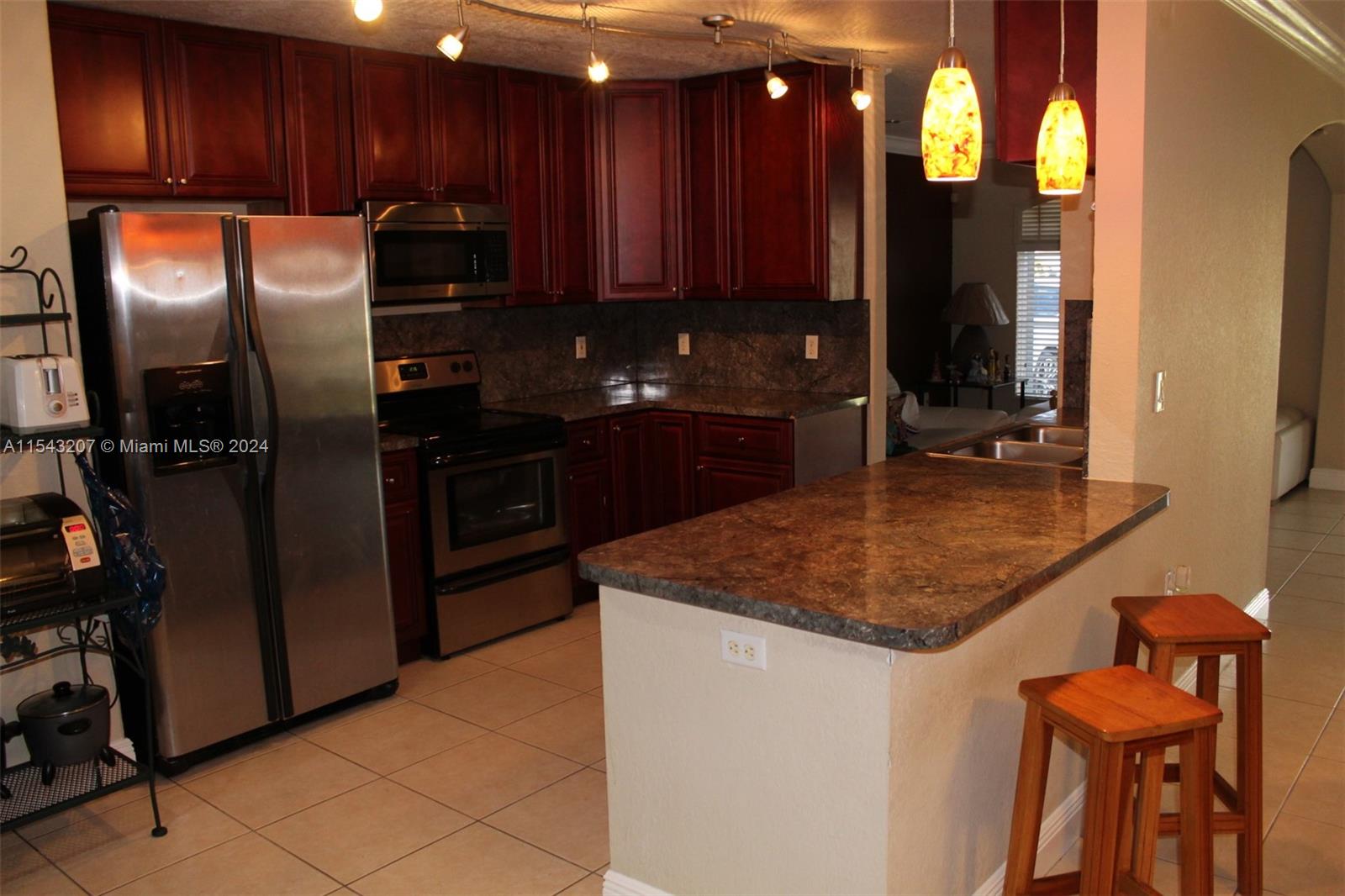 25352 SW 122nd Ct, Homestead, Florida 33032, 5 Bedrooms Bedrooms, ,3 BathroomsBathrooms,Residentiallease,For Rent,25352 SW 122nd Ct,A11543207