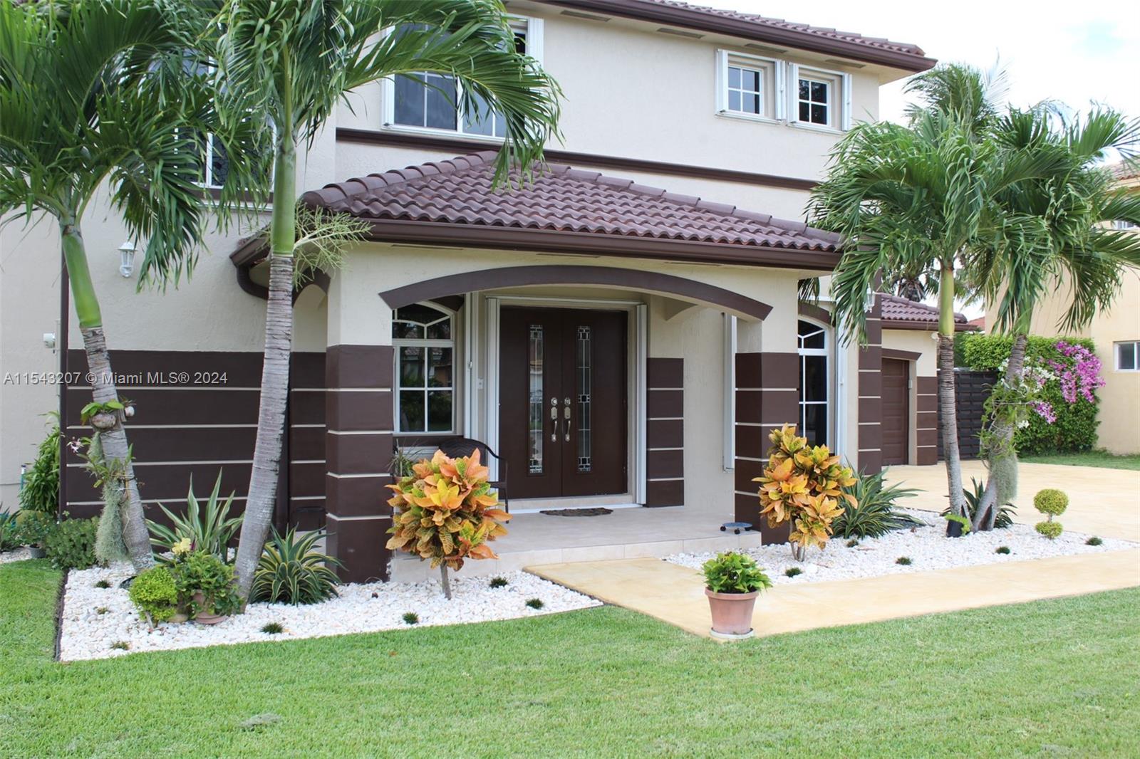 25352 SW 122nd Ct, Homestead, Florida 33032, 5 Bedrooms Bedrooms, ,3 BathroomsBathrooms,Residentiallease,For Rent,25352 SW 122nd Ct,A11543207