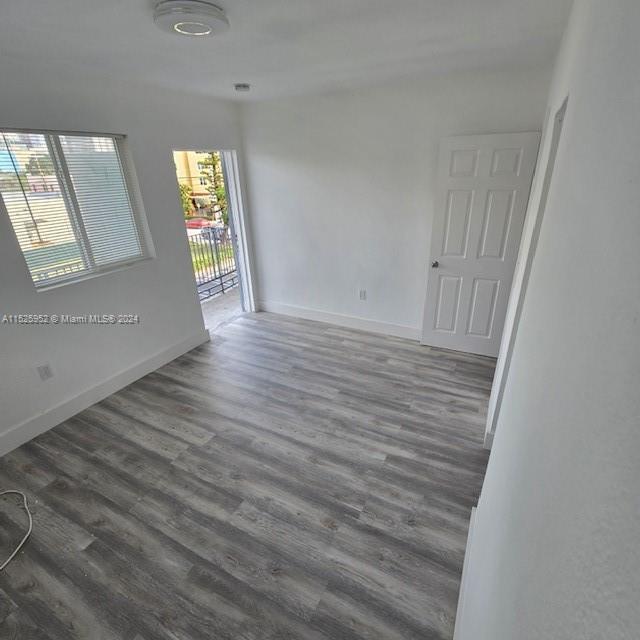 535 NW 7th St 12, Miami, Florida 33136, 2 Bedrooms Bedrooms, ,1 BathroomBathrooms,Residentiallease,For Rent,535 NW 7th St 12,A11525952