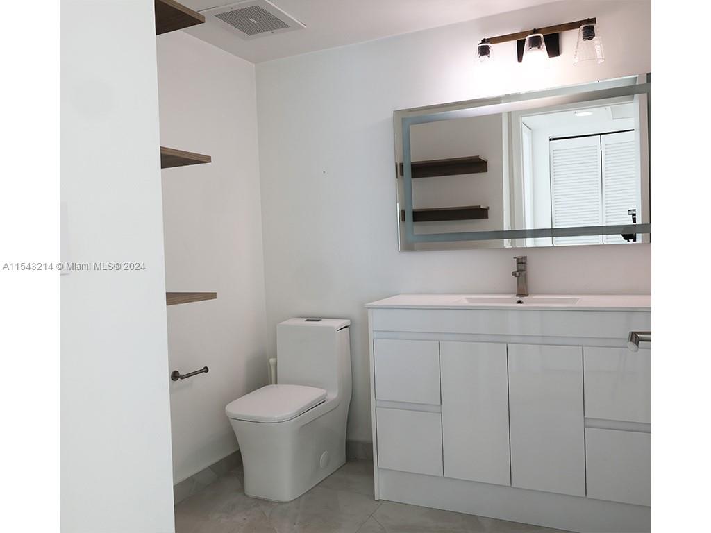 665 NE 25th St 1502, Miami, Florida 33137, 1 Bedroom Bedrooms, ,1 BathroomBathrooms,Residentiallease,For Rent,665 NE 25th St 1502,A11543214