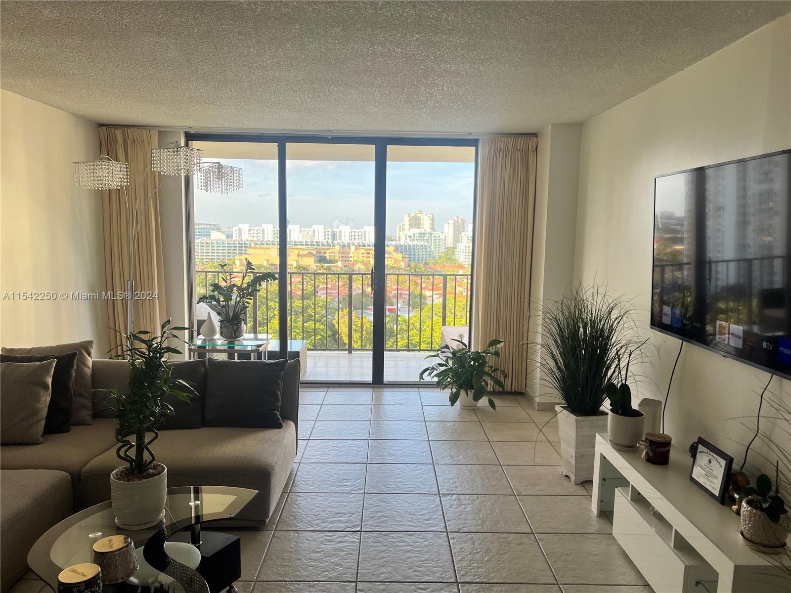 18151 31st Ct, Aventura, FL, 33160 United States, 2 Bedrooms Bedrooms, ,2 BathroomsBathrooms,Residential,For Sale,31st Ct,A11542250