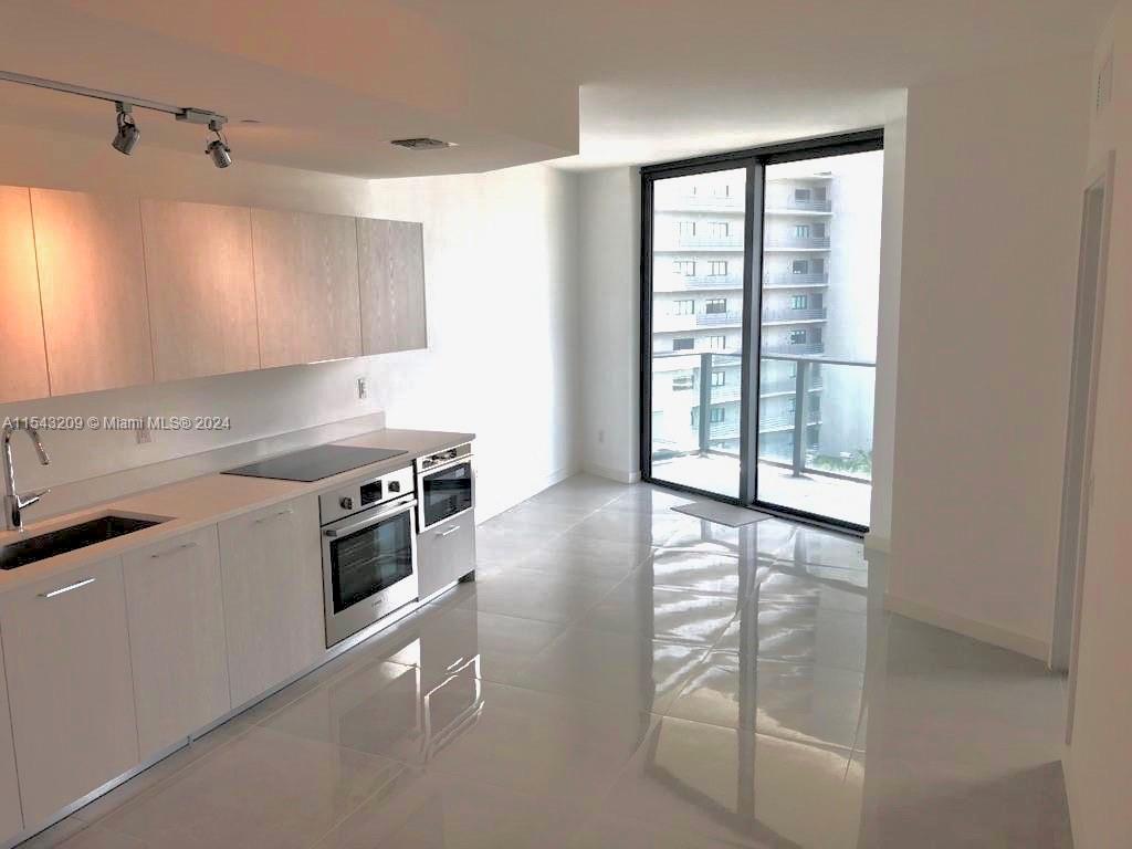 501 NE 31st St 907, Miami, Florida 33137, 1 Bedroom Bedrooms, ,1 BathroomBathrooms,Residentiallease,For Rent,501 NE 31st St 907,A11543209