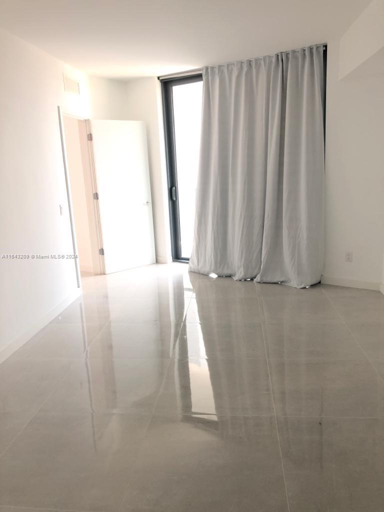 501 NE 31st St 907, Miami, Florida 33137, 1 Bedroom Bedrooms, ,1 BathroomBathrooms,Residentiallease,For Rent,501 NE 31st St 907,A11543209