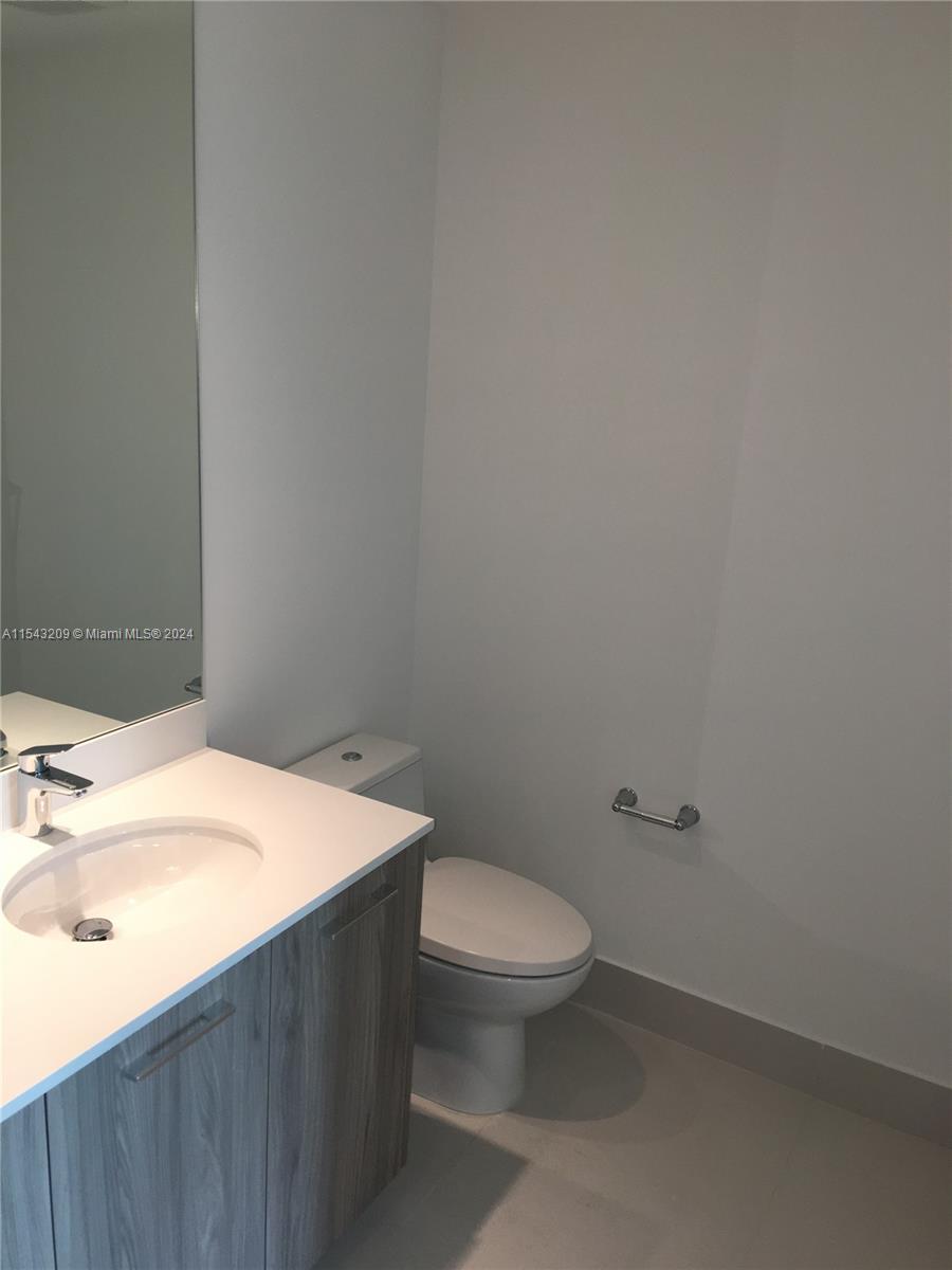 501 NE 31st St 907, Miami, Florida 33137, 1 Bedroom Bedrooms, ,1 BathroomBathrooms,Residentiallease,For Rent,501 NE 31st St 907,A11543209