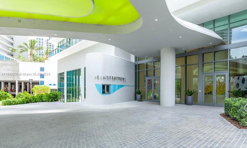 501 NE 31st St 907, Miami, Florida 33137, 1 Bedroom Bedrooms, ,1 BathroomBathrooms,Residentiallease,For Rent,501 NE 31st St 907,A11543209