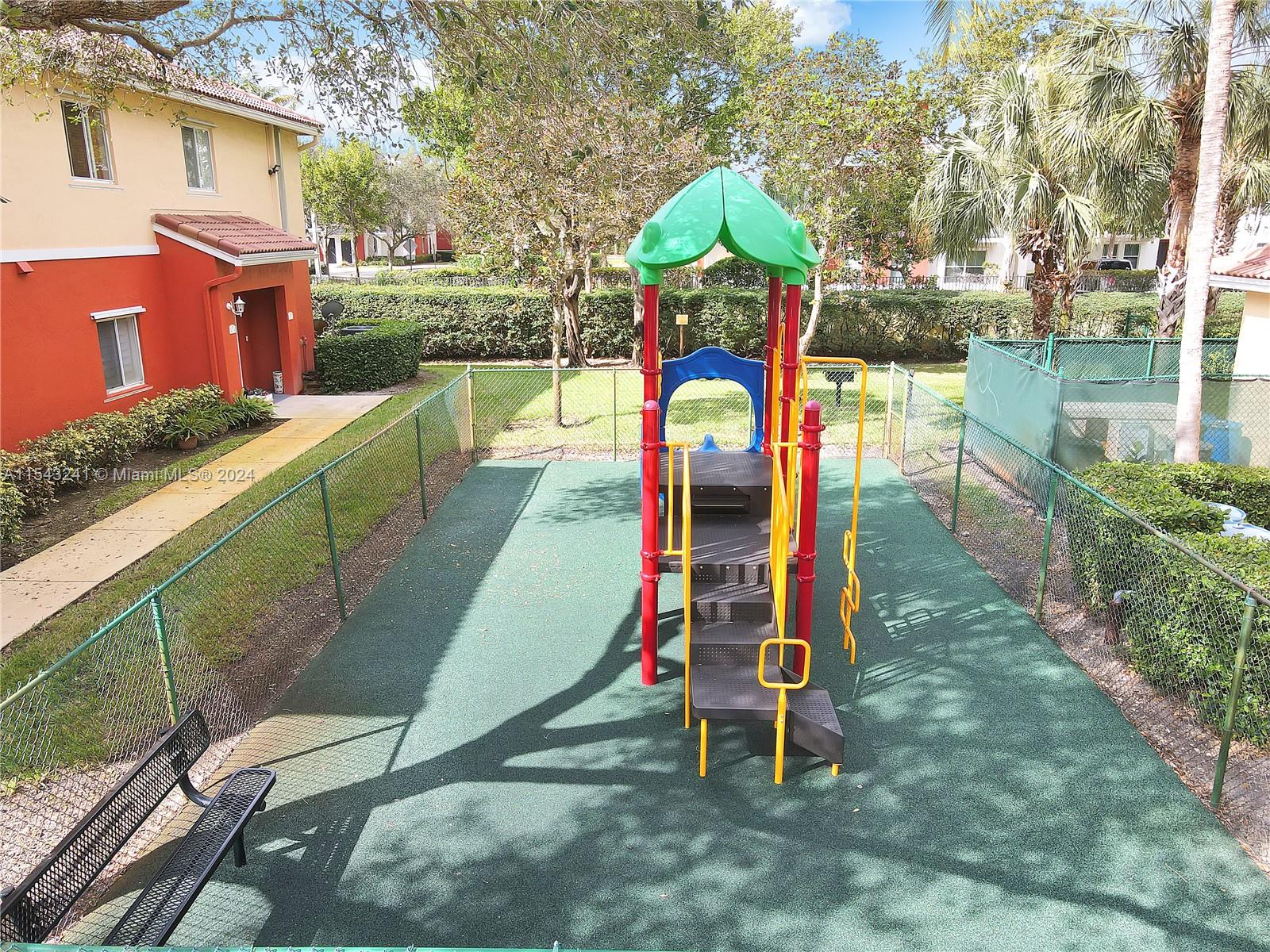 3310 Palomino 624-6, Davie, Florida 33024-2345, 2 Bedrooms Bedrooms, ,2 BathroomsBathrooms,Residential,For Sale,3310 Palomino 624-6,A11543241