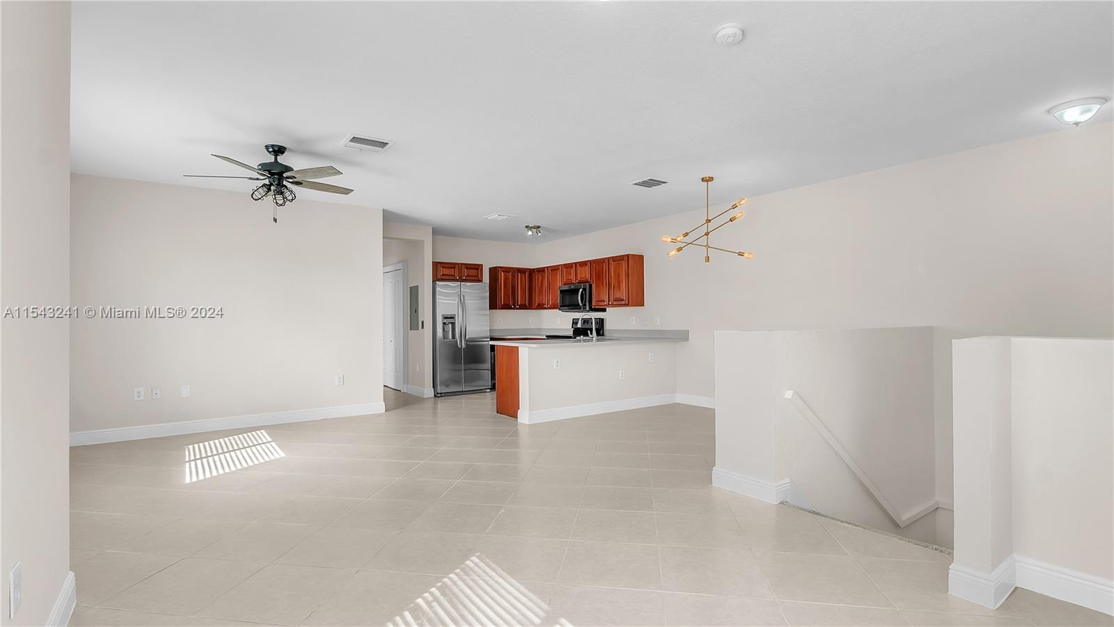 3310 Palomino 624-6, Davie, Florida 33024-2345, 2 Bedrooms Bedrooms, ,2 BathroomsBathrooms,Residential,For Sale,3310 Palomino 624-6,A11543241