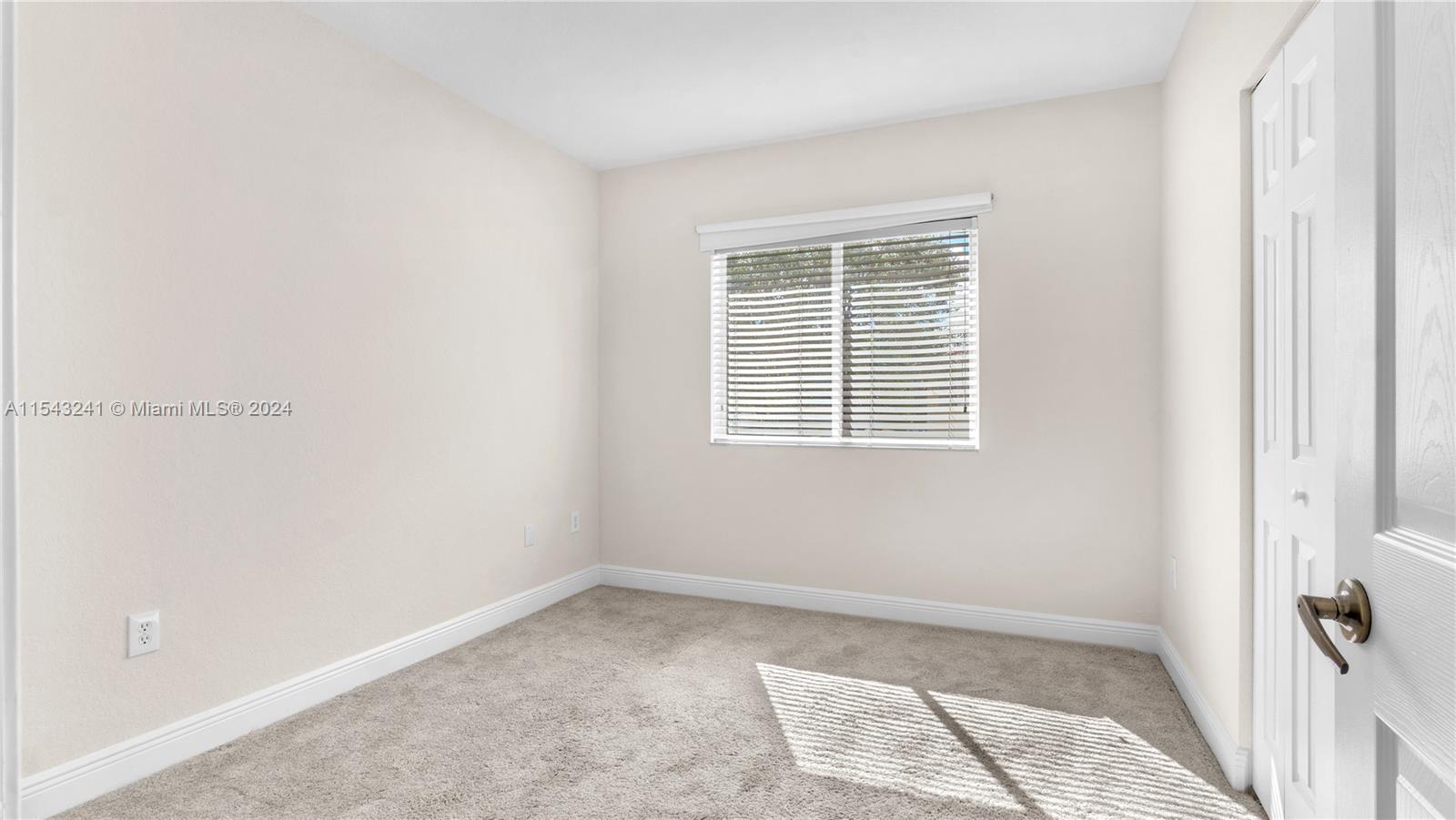 3310 Palomino 624-6, Davie, Florida 33024-2345, 2 Bedrooms Bedrooms, ,2 BathroomsBathrooms,Residential,For Sale,3310 Palomino 624-6,A11543241