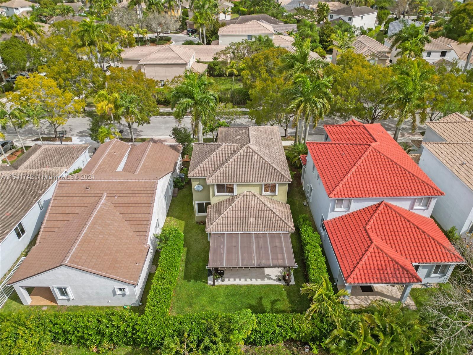 1052 Golden Cane Dr, Weston, FL, 33327 United States, 4 Bedrooms Bedrooms, ,2 BathroomsBathrooms,Residential,For Sale,Golden Cane Dr,A11541742