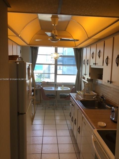 301 174th St, Sunny Isles Beach, FL, 33160 United States, 2 Bedrooms Bedrooms, ,2 BathroomsBathrooms,Residential,For Sale,174th St,A11542981