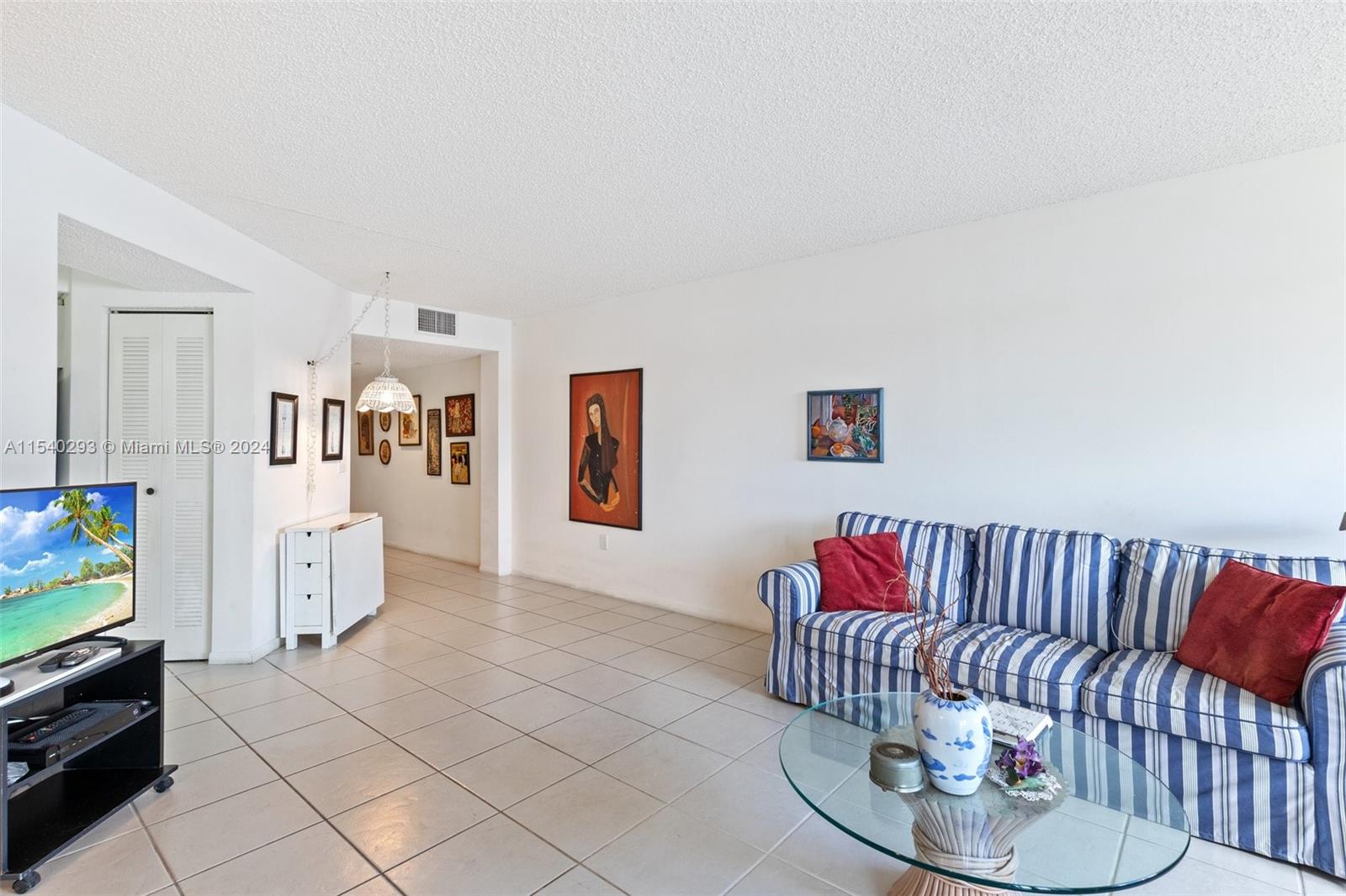 1400 131st Way, Pembroke Pines, FL, 33027 United States, 1 Bedroom Bedrooms, ,1 BathroomBathrooms,Residential,For Sale,131st Way,A11540293