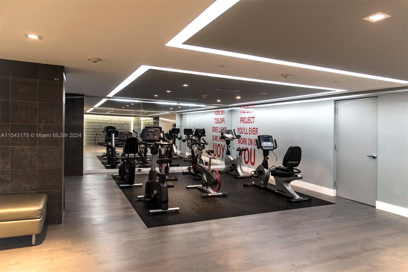 901 Brickell Key Blvd 2303, Miami, Florida 33131, 2 Bedrooms Bedrooms, ,2 BathroomsBathrooms,Residential,For Sale,901 Brickell Key Blvd 2303,A11543175