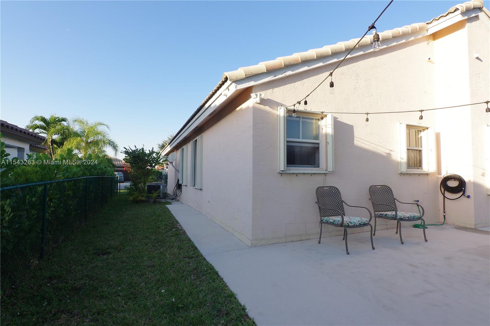 20846 16th St, Pembroke Pines, FL, 33029 United States, 3 Bedrooms Bedrooms, ,2 BathroomsBathrooms,Residential,For Sale,16th St,A11543263